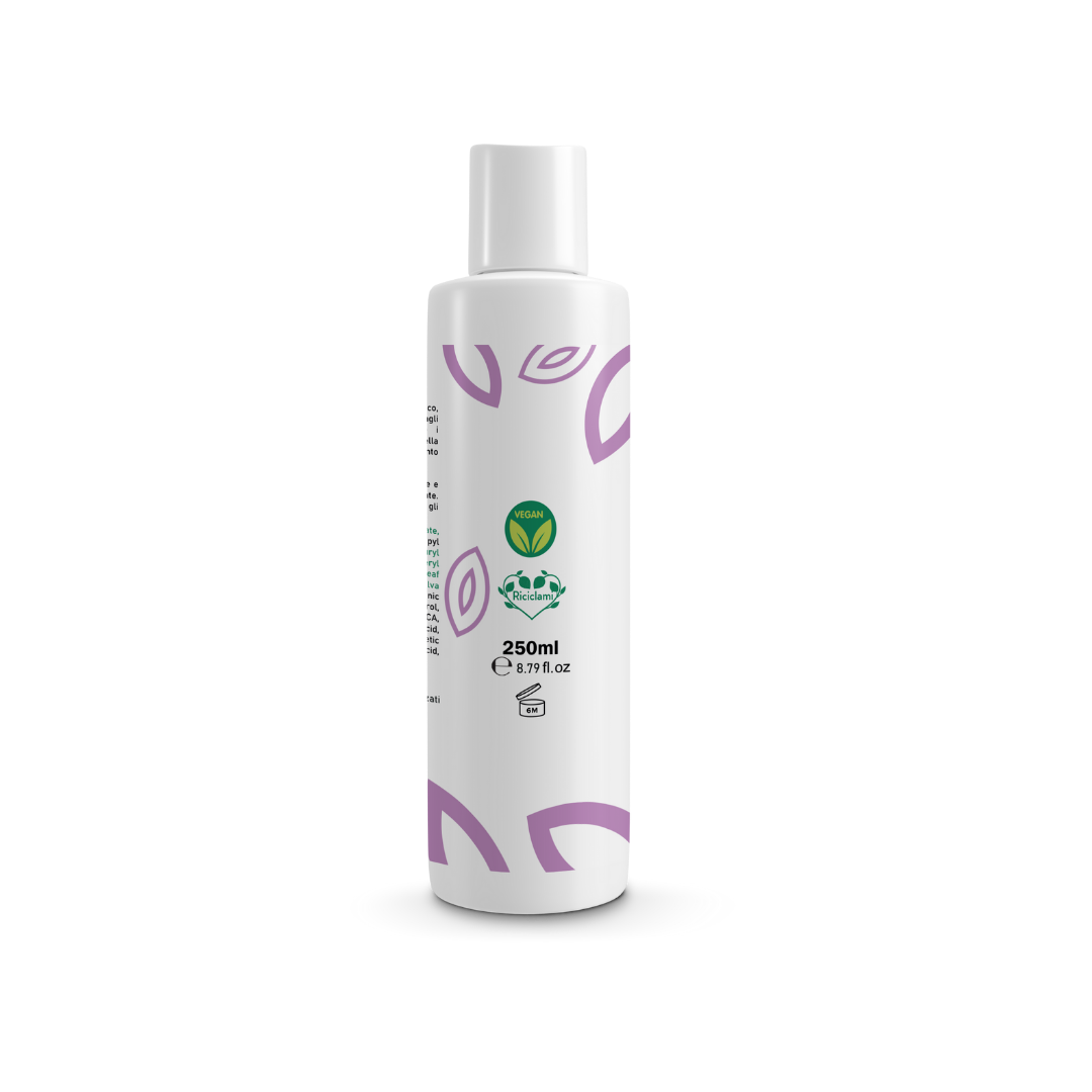 Shampoo naturale per capelli sfibrati, marca Bothania. A base di acido ialuronico dona corpo e lucentezza ai capelli. Flacone riciclabile, confezione 250ml. Vegano.